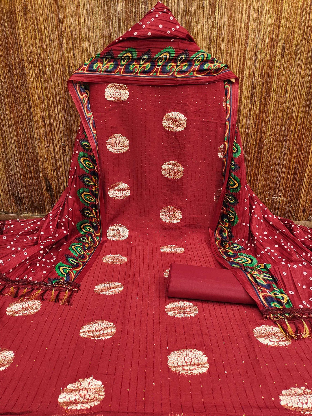 

Panzora Woven Design Unstitched Dress Material, Red
