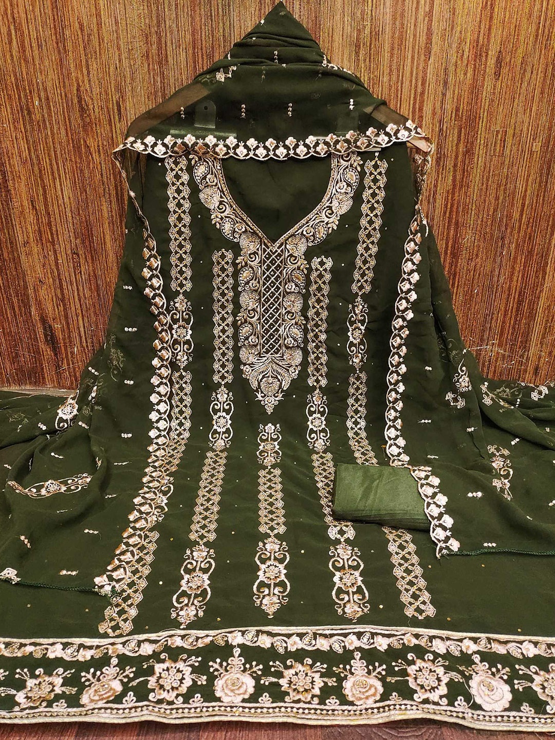 

Panzora Embroidered Unstitched Dress Material, Green