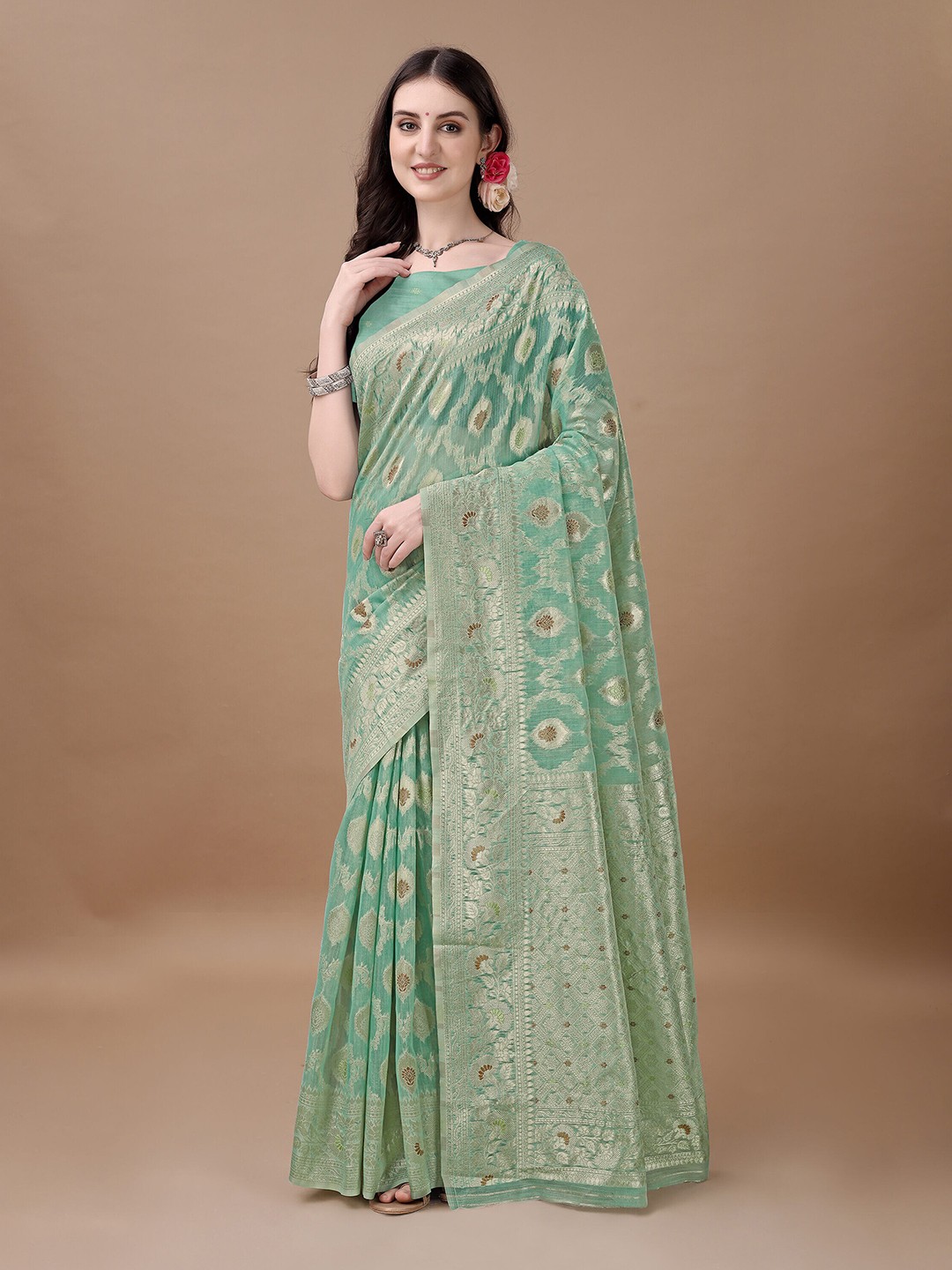 

MAGMINA Ethnic Woven Design Zari Banarasi Saree, Green