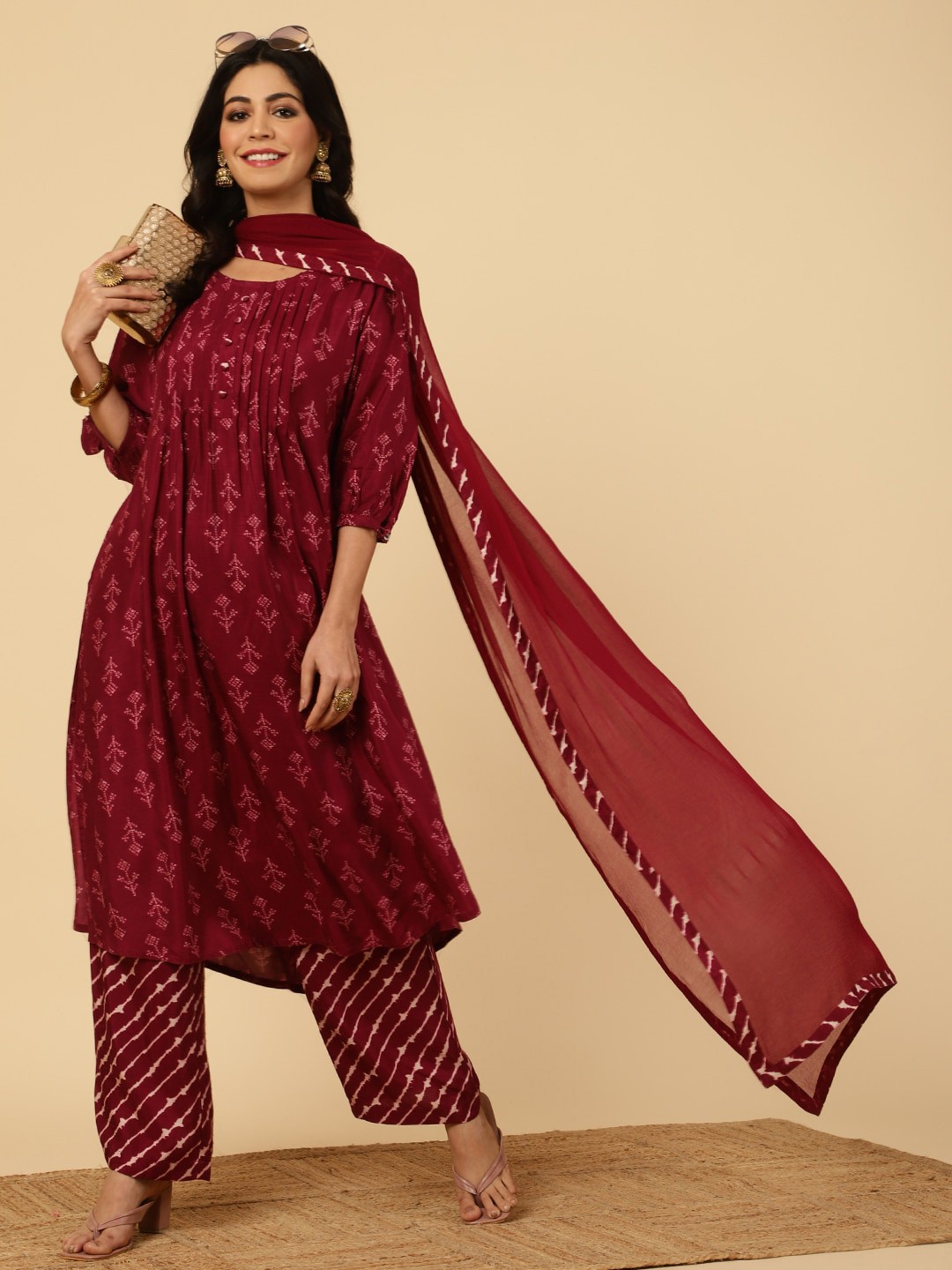 

Jaipur Kurti Floral Printed Regular Pure Silk Kurta with Palazzos & With Dupatta, Maroon