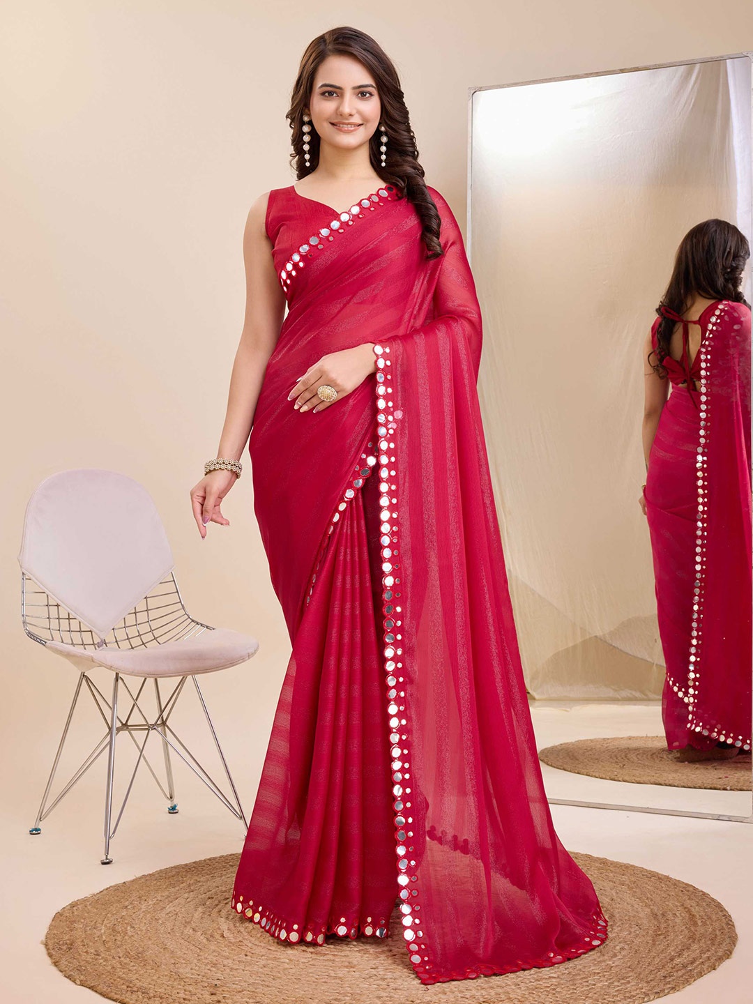 

VAIRAGEE Striped Mirror Work Embellished Saree, Magenta