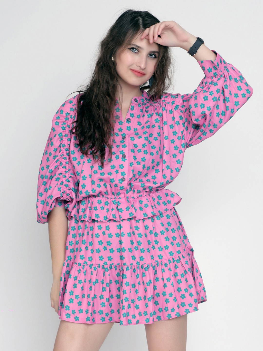 

HAUTEQUE Floral Printed Flared Bell Sleeve Fit & Flare Mini Dress, Pink