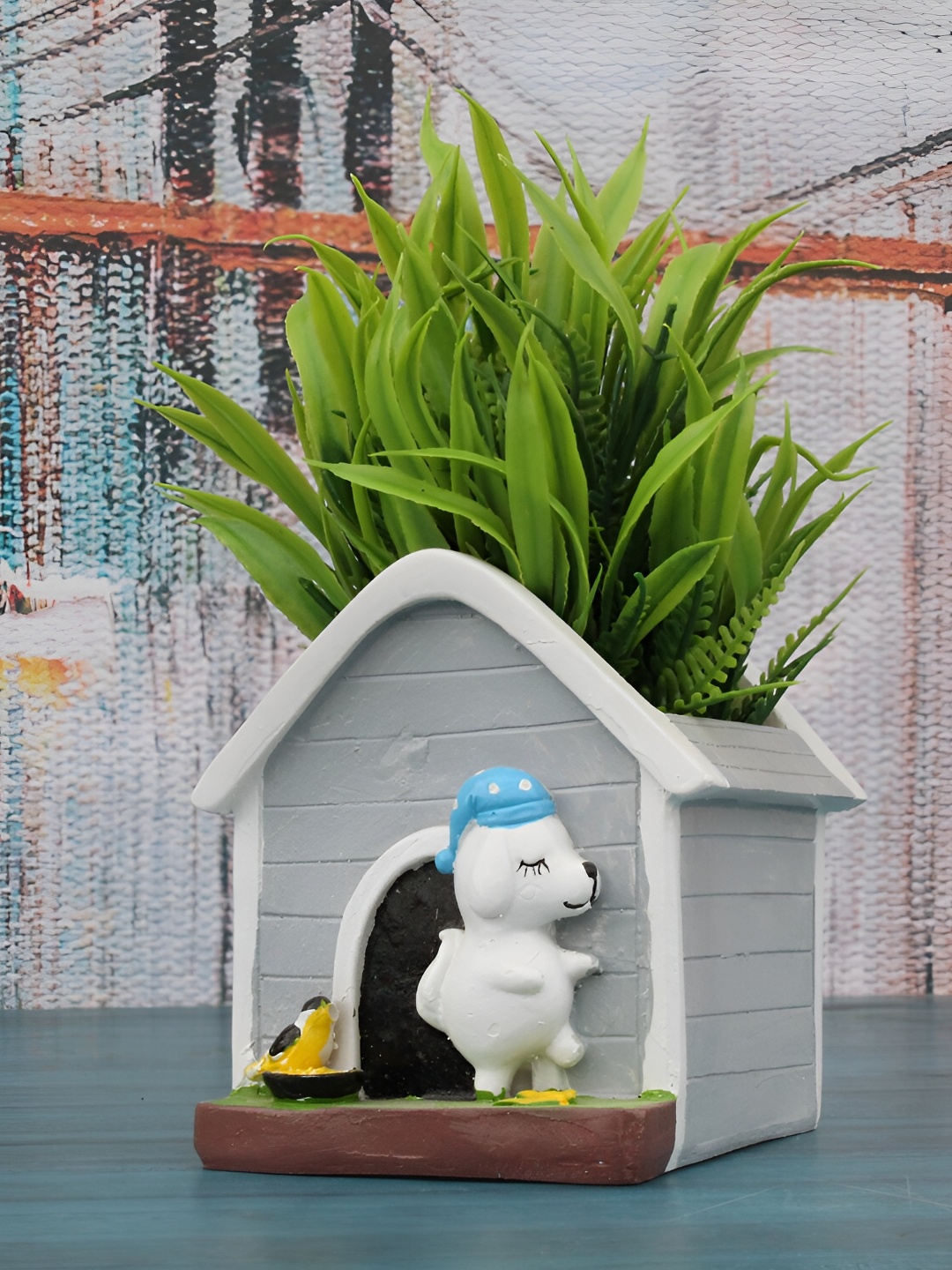 

Vikarafty Grey Curio Planter Showpiece