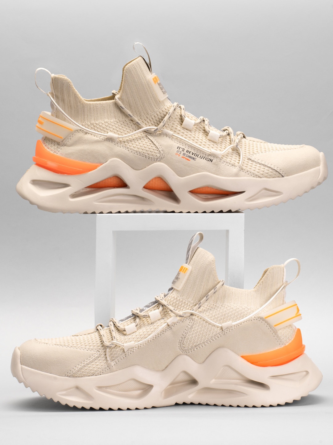 

Atom Men Textured Round Toe Mesh Sneakers, Beige