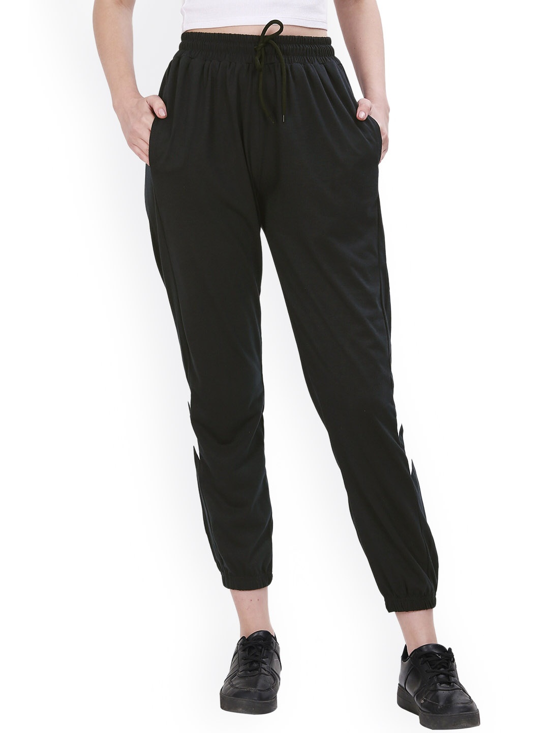 

Fashionable Women Mid-Rise Cotton Joggers, Black