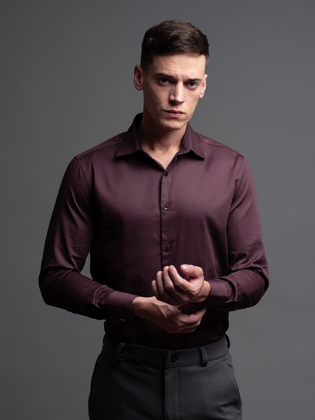 

ARISTOBRAT Slim Fit Spread Collar Cotton Formal Shirt, Maroon