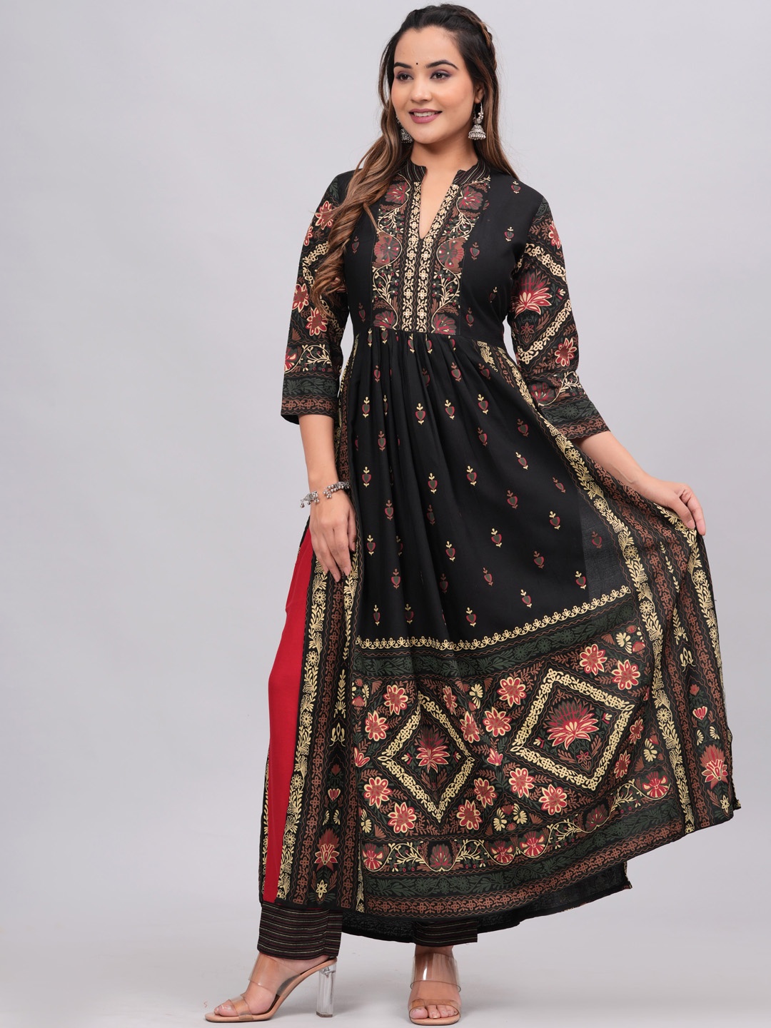 

KALINI Floral Printed Mandarin Collar High Slit Straight Kurta with Trouser, Black