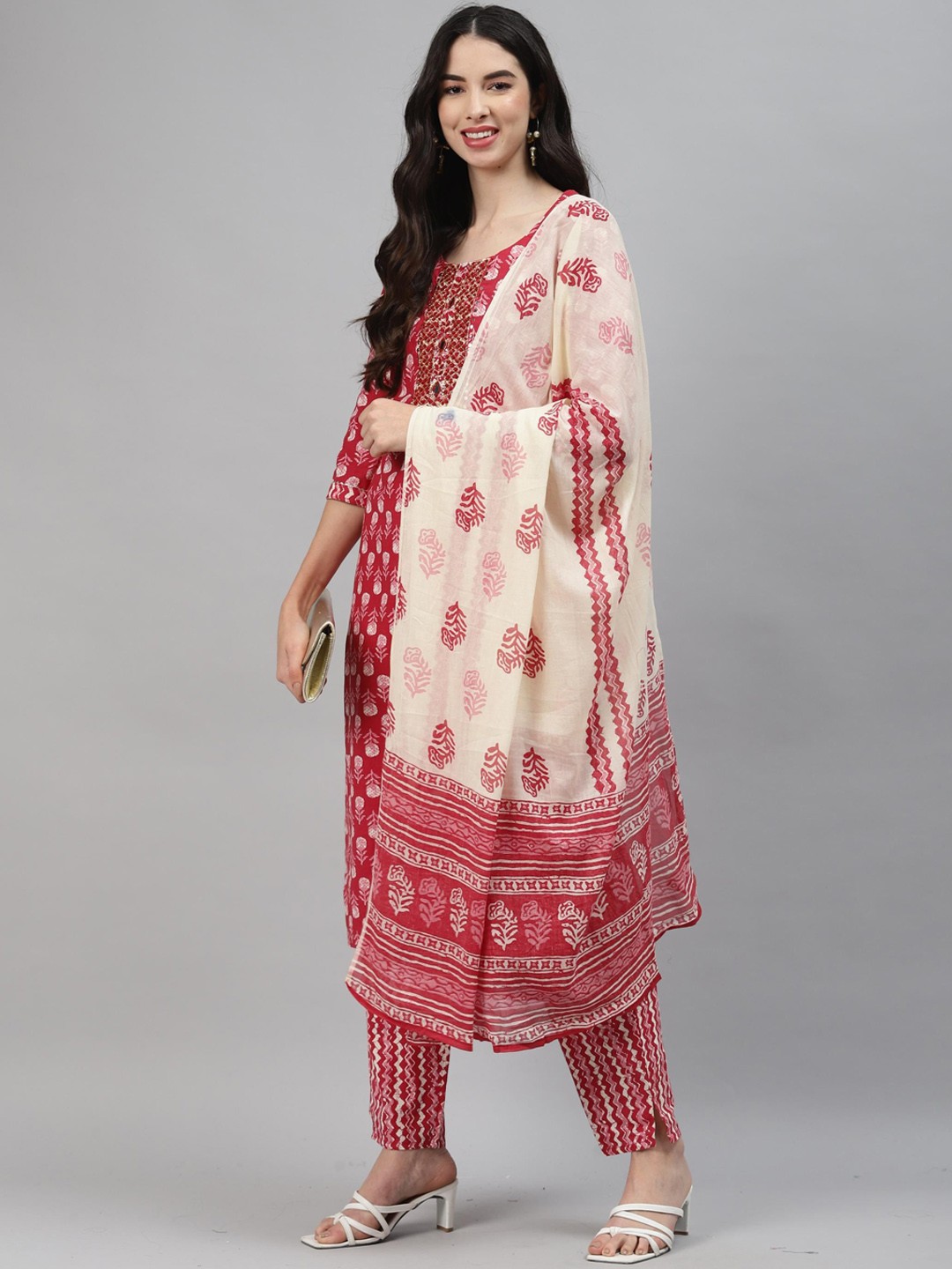 

HIGHLIGHT FASHION EXPORT Floral Printed Thread Work Straight Kurta With Trousers & Dupatta, Red