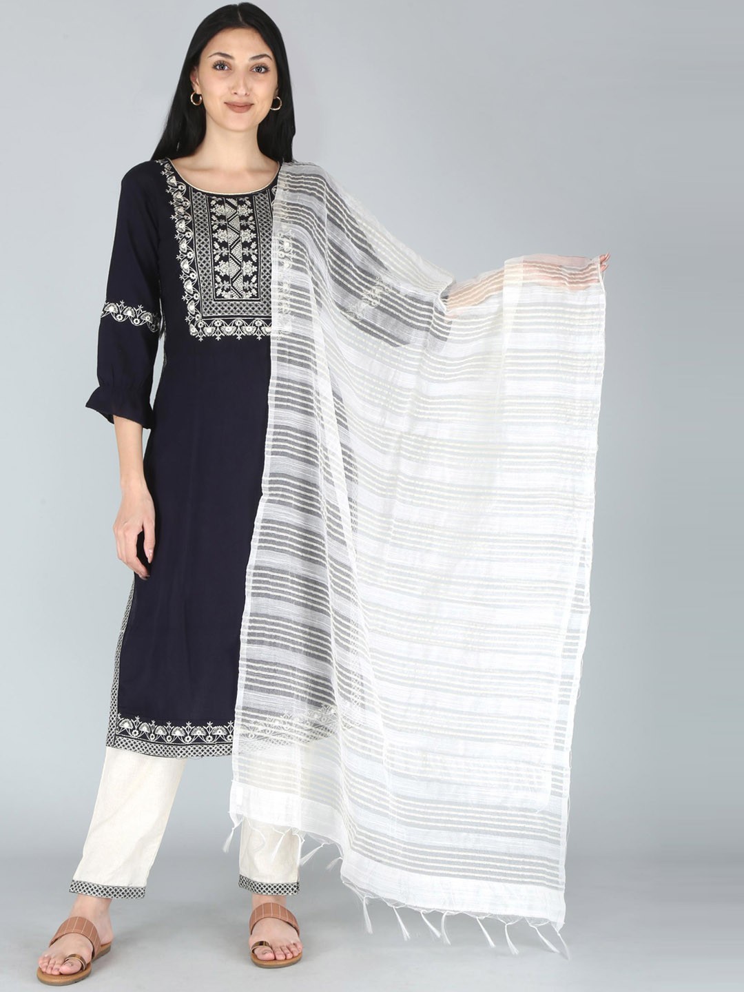 

HIGHLIGHT FASHION EXPORT Ethnic Motifs Yoke Design Straight Kurta with Trousers & Dupatta, Navy blue