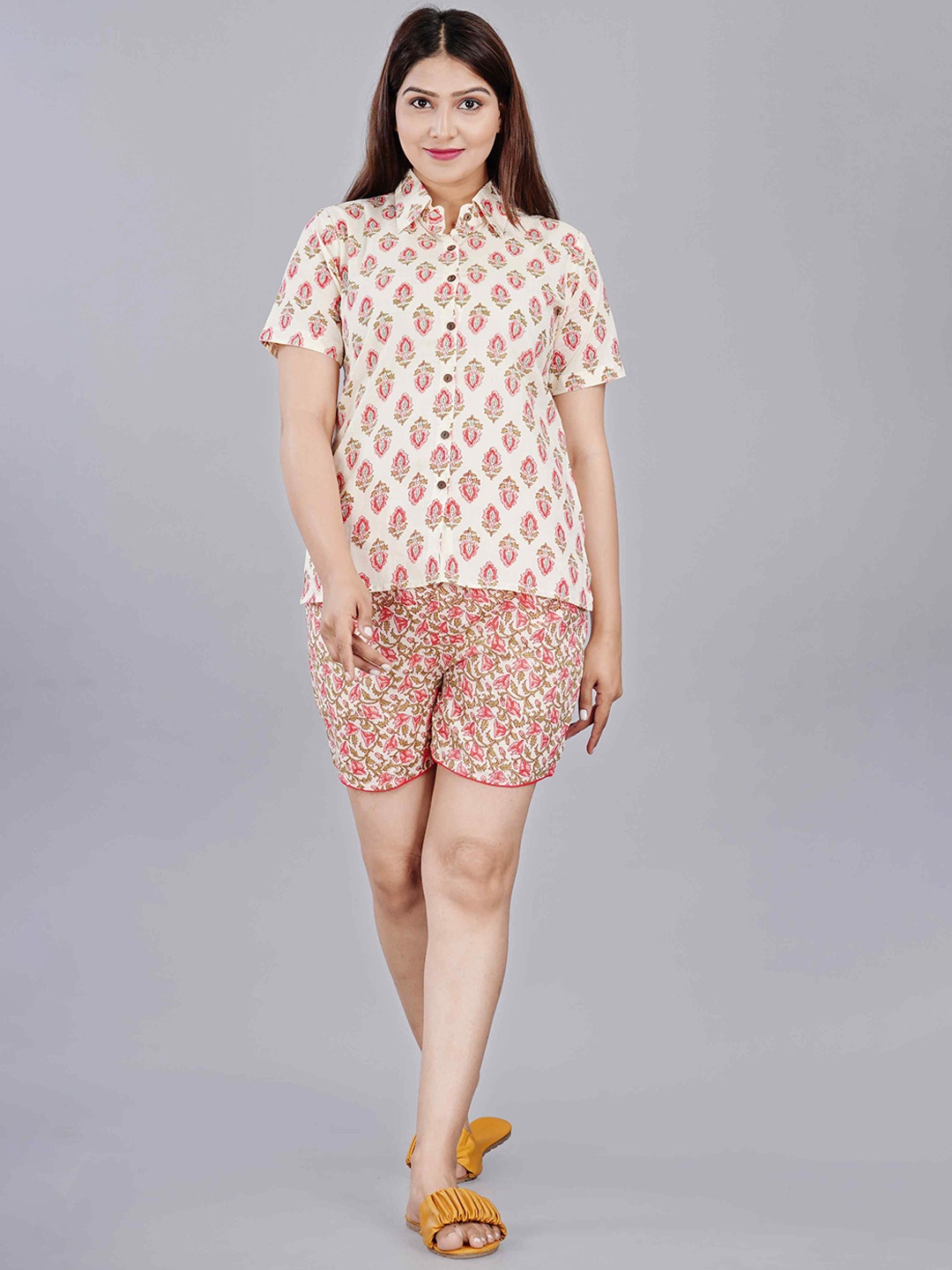 

HIGHLIGHT FASHION EXPORT Printed Night suit, White