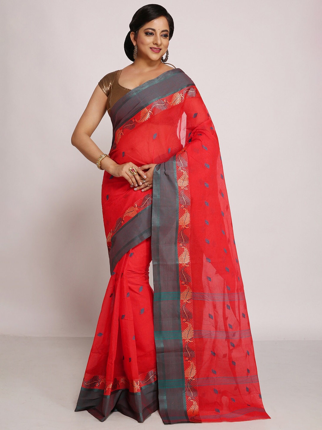 

WoodenTant Ethnic Motifs Woven Design Pure Cotton Taant Saree, Rose