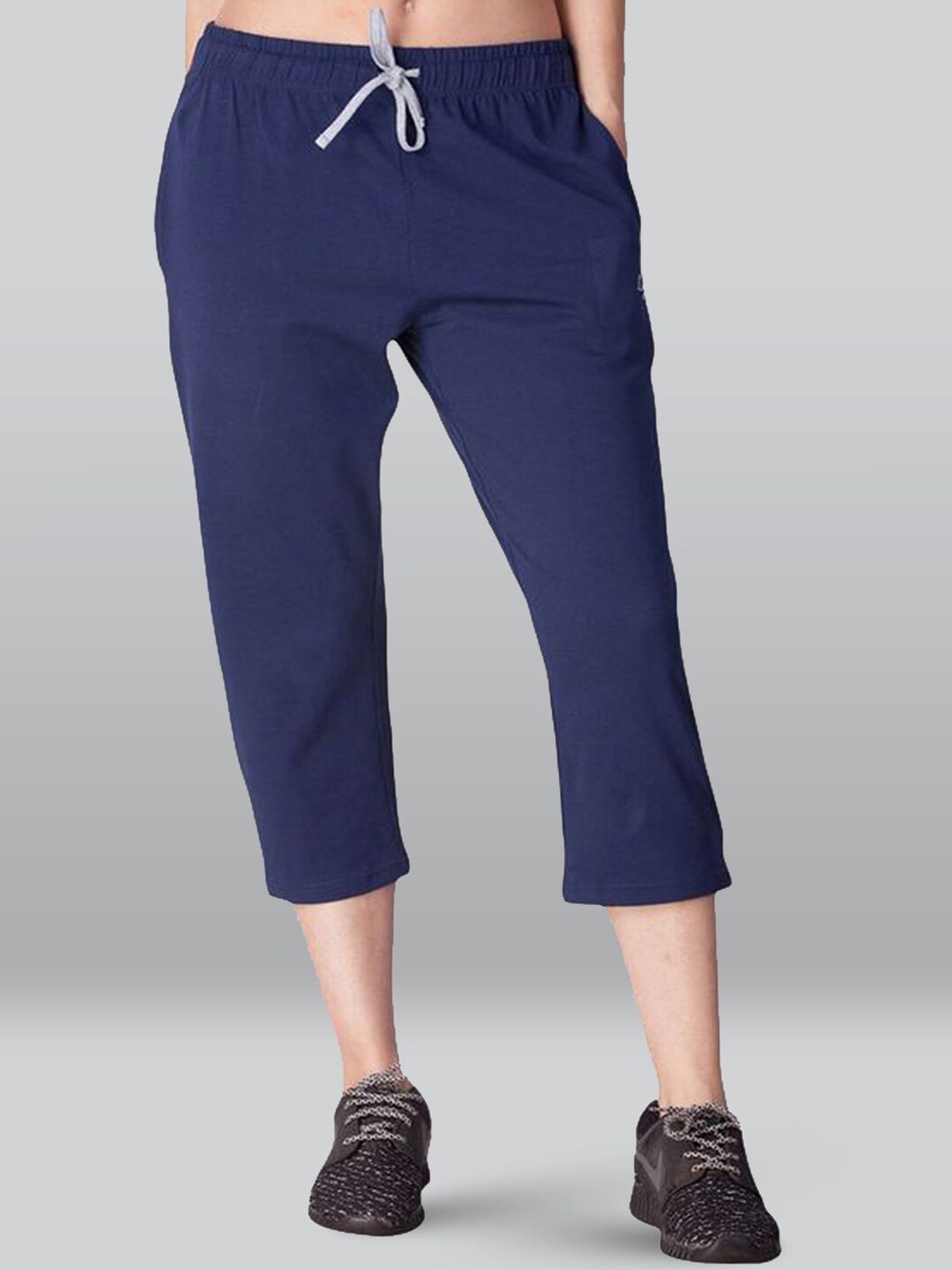 

LYRA Women Cotton Mid Rise Track Pants, Navy blue