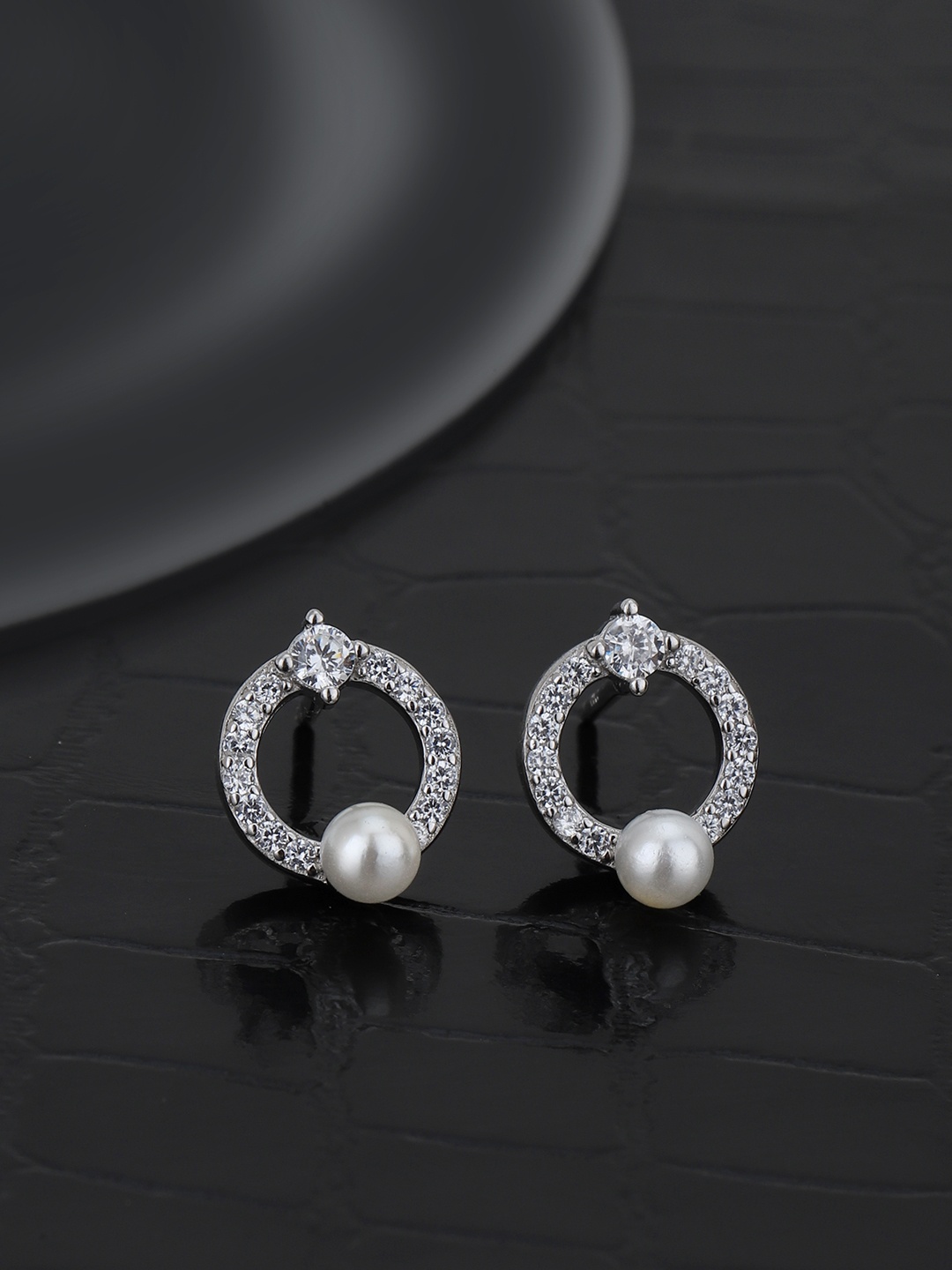 

Carlton London 925 Sterling Silver Rhodium Plated with CZ Oval Stud Earrings