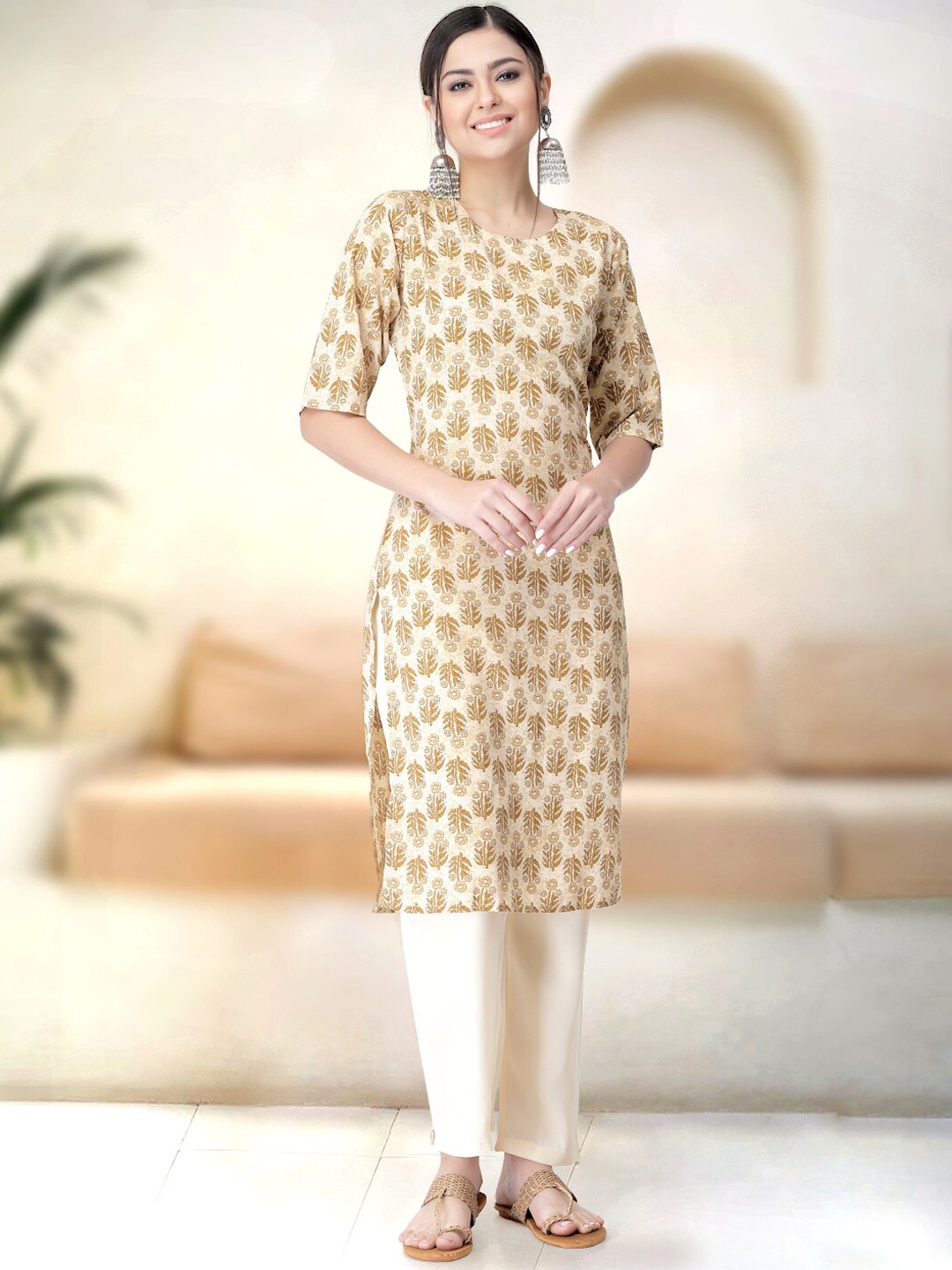 

7Threads Ethnic Motifs Printed Regular Kurta With Trousers, Gold