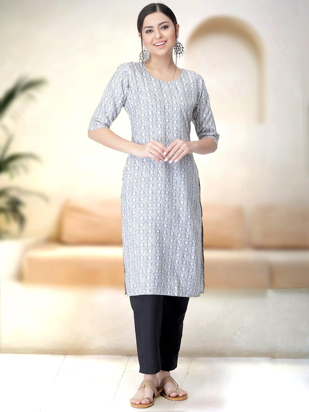 

7Threads Ethnic Motifs Printed Round Neck Kurta with Trousers, Grey