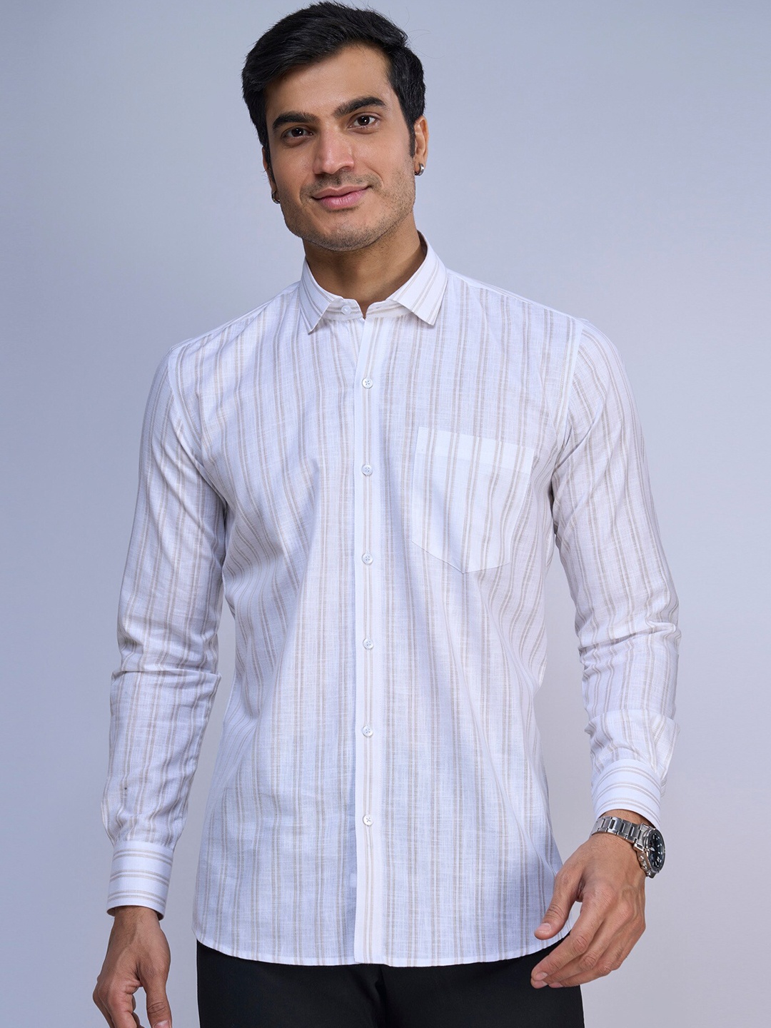 

MARK & ALBERT India Slim Fit Opaque Vertical Striped Linen Casual Shirt, Beige