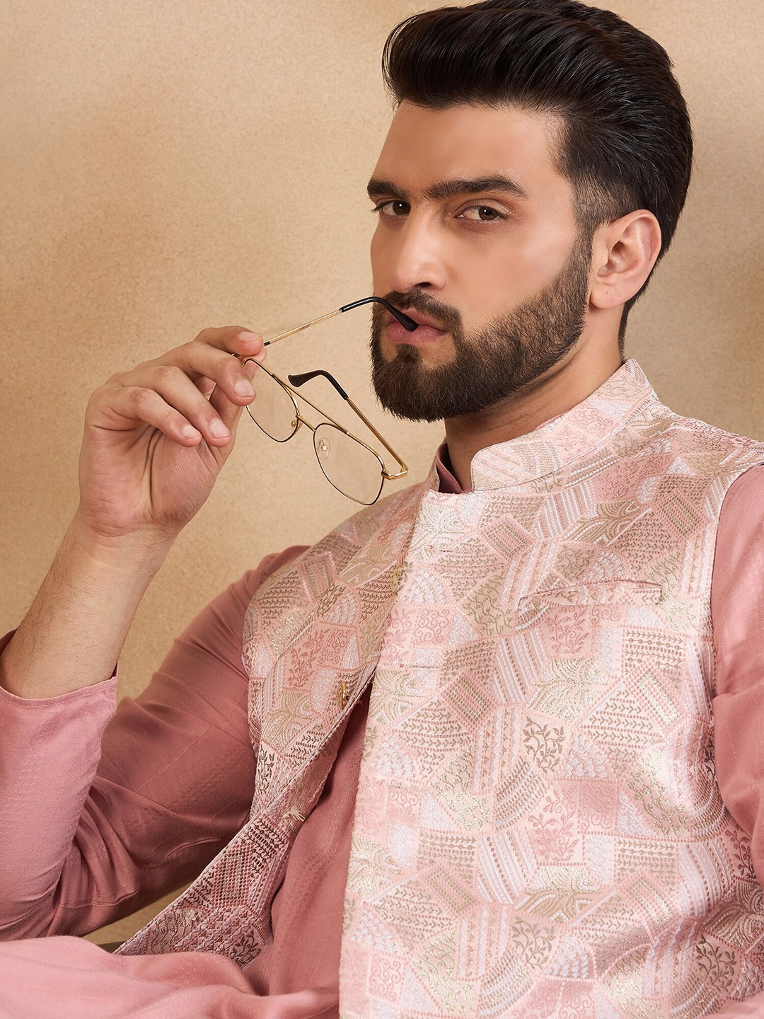 

House of Pataudi Woven Design Mandarin Collar Nehru Jackets, Pink