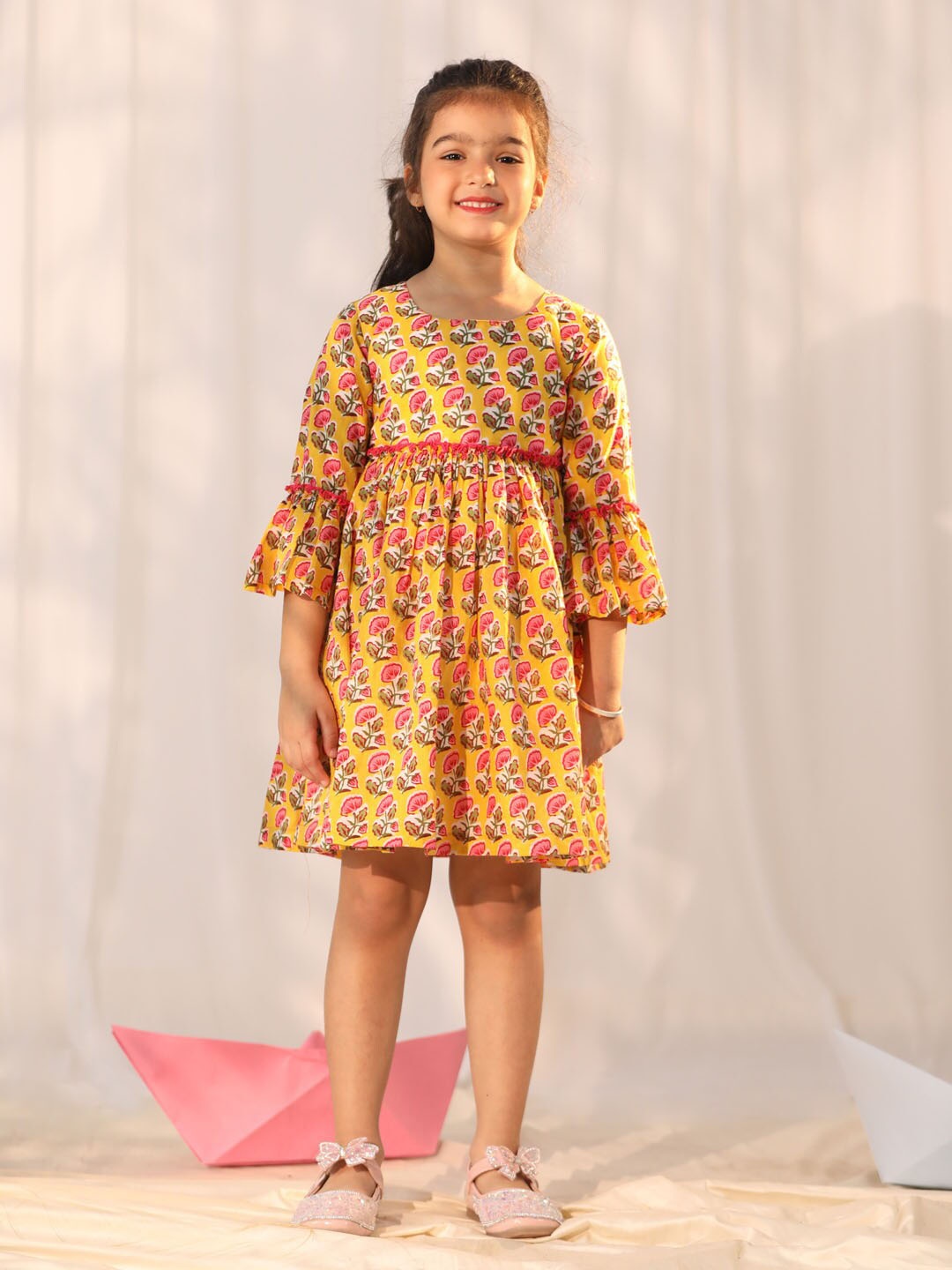 

VASTRAMAY Girls Floral Printed Bell Sleeves Cotton Fit & Flare Dress, Yellow