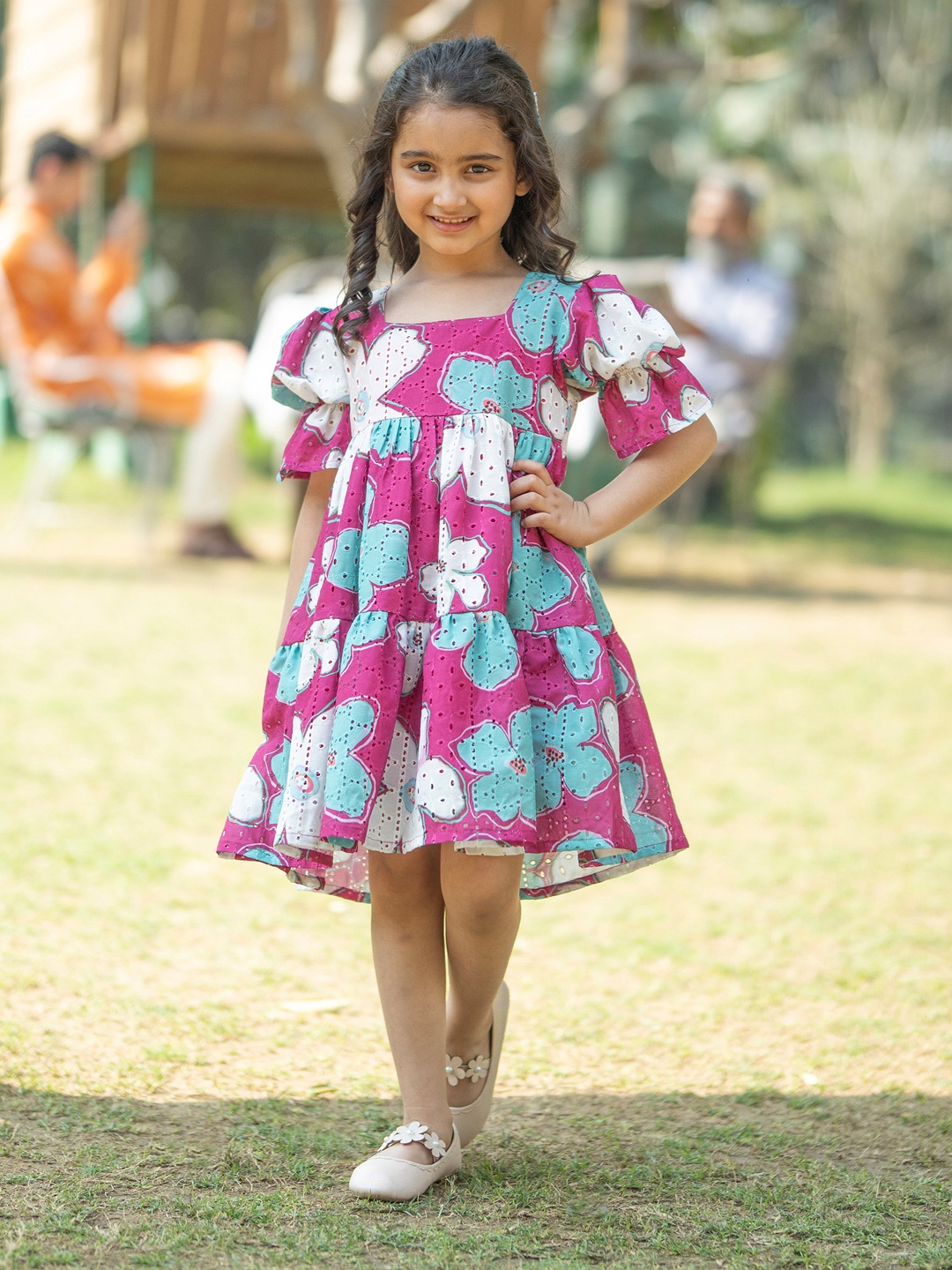

VASTRAMAY Girls Floral Printed Puff Sleeves Schiffli & Tiered Cotton Fit and Flare Dress, Pink