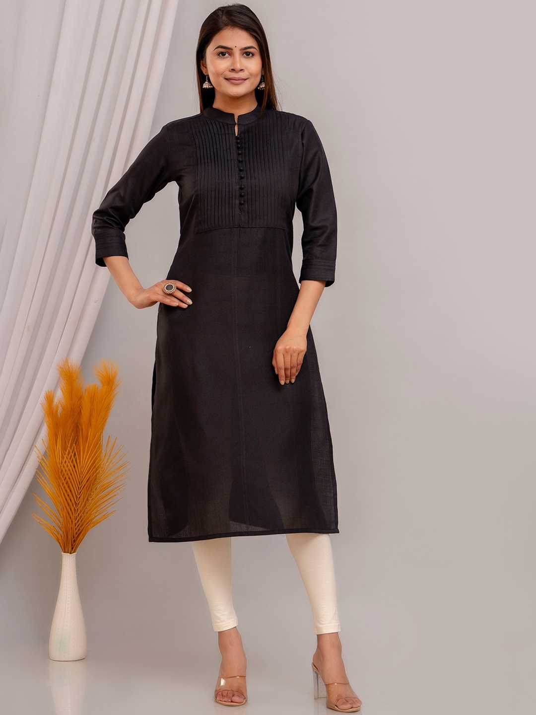 

KALINI Mandarin Collar Straight Kurta, Black