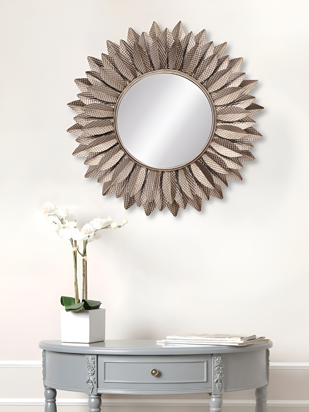 

Craft Smith Gold-Toned Textured Leaves Patterned Metal Round Wall Mirror