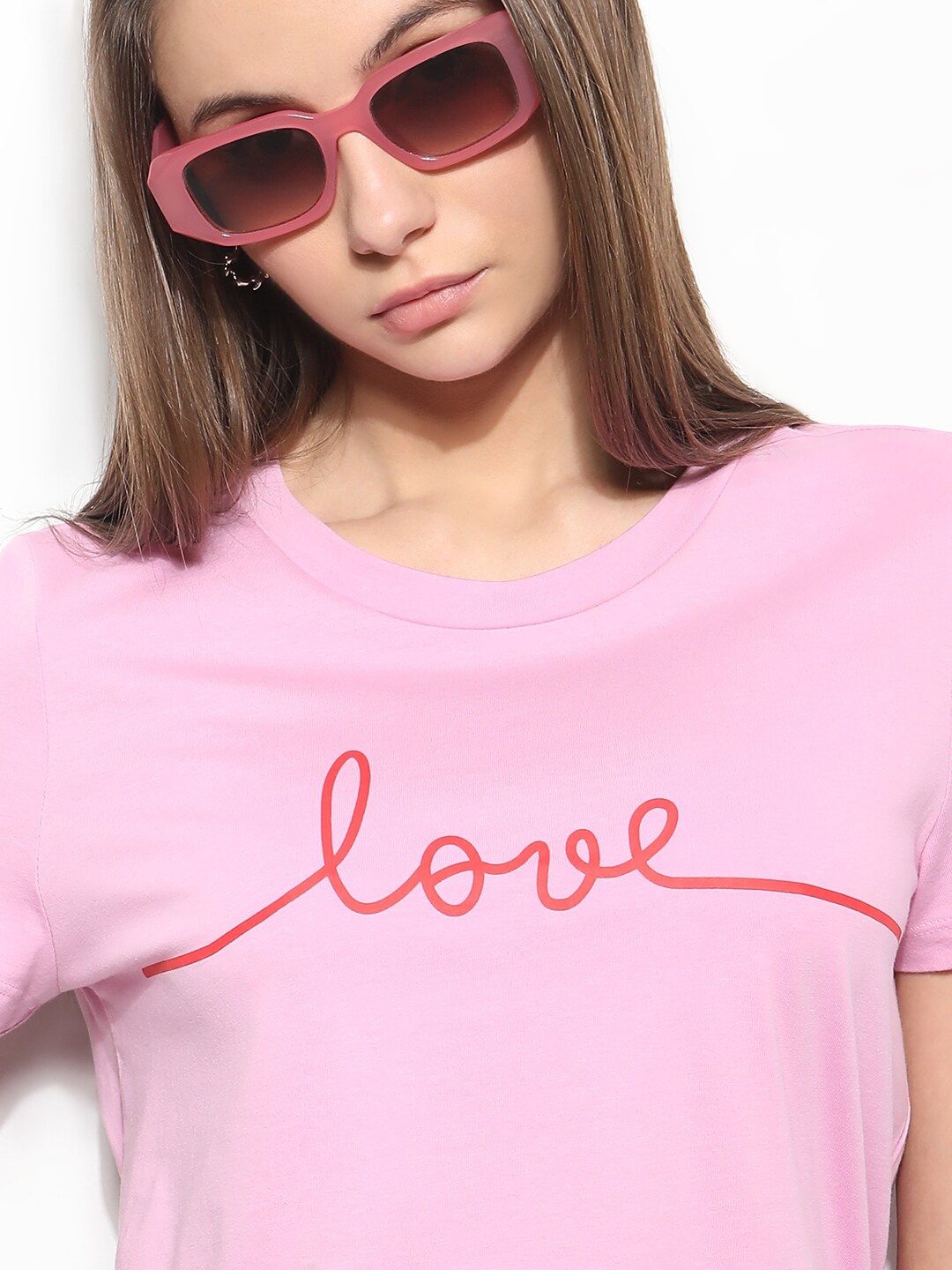 

Vero Moda Round Neck Short Sleeves Typographic Printed Cotton Cotton Regular Fit T-shirt, Pink