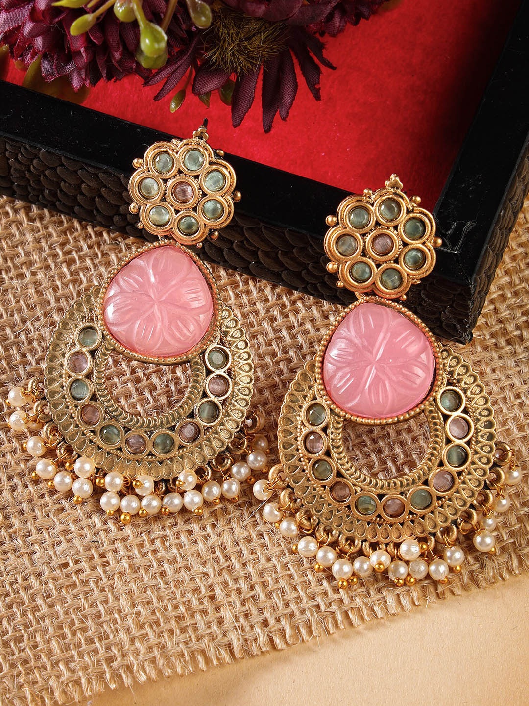 

KARATCART Gold-Plated Kundan Contemporary Chandbalis