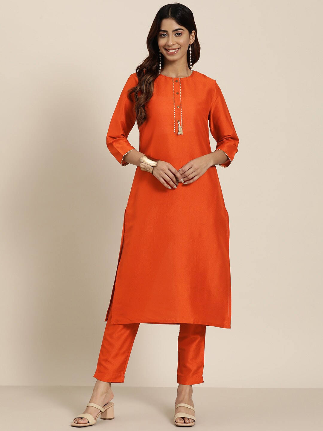 

HERE&NOW Round Neck Gotta Patti Straight Kurta, Rust