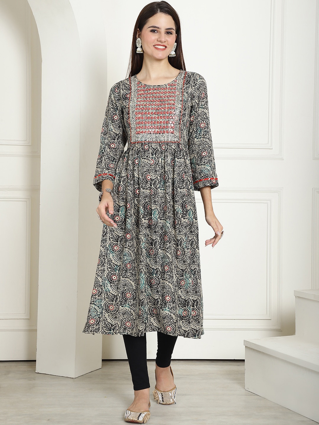 

KALINI Floral Printed Gotta Patti Kurta, Black