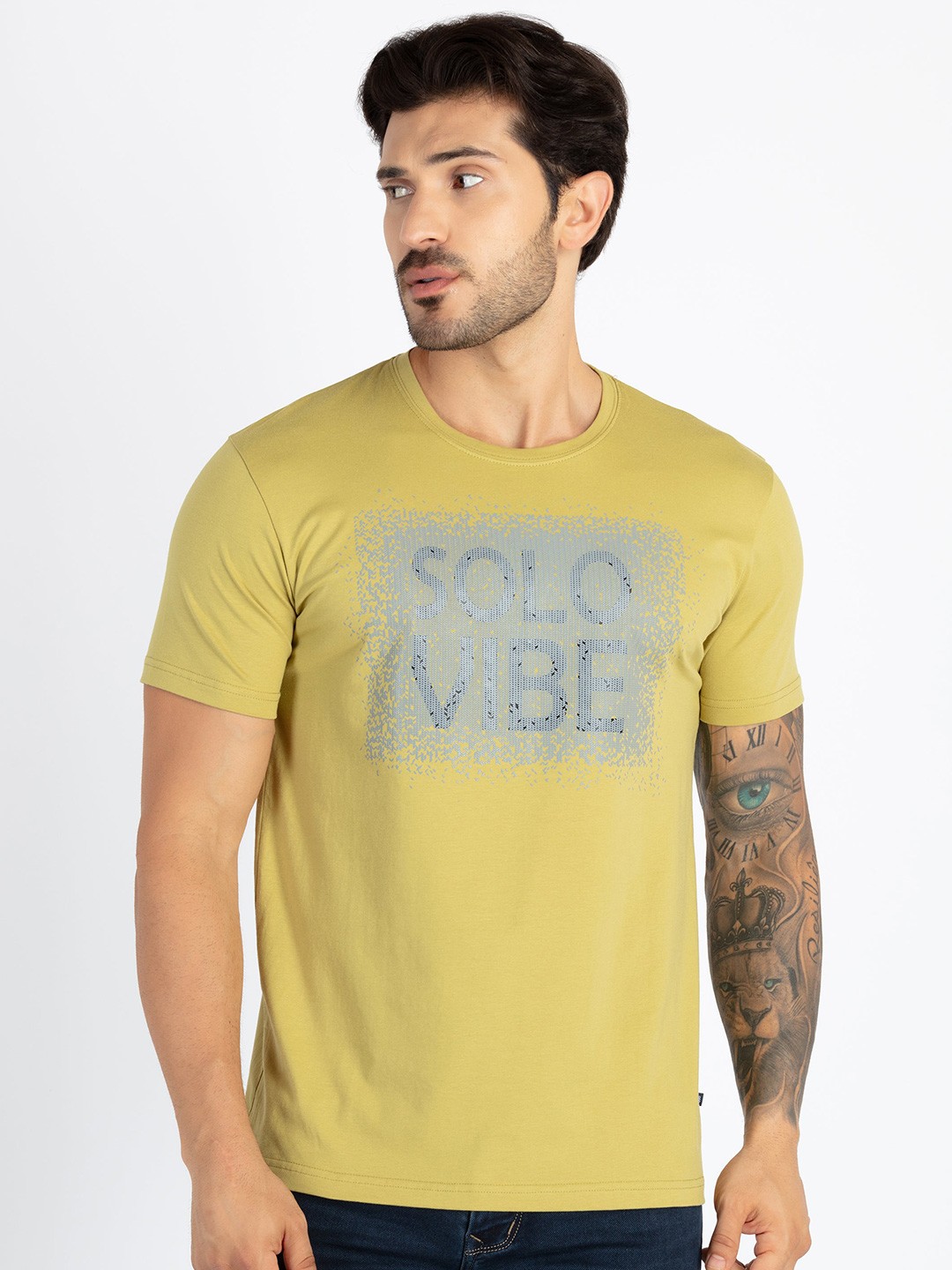 

Status Quo Typographic Printed Round Neck Pure Cotton T-shirt, Green