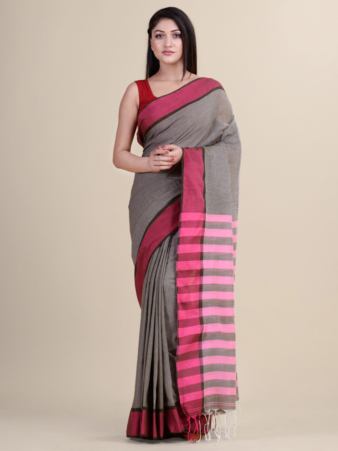 

HOUSE OF ARLI Pure Cotton Saree, Grey