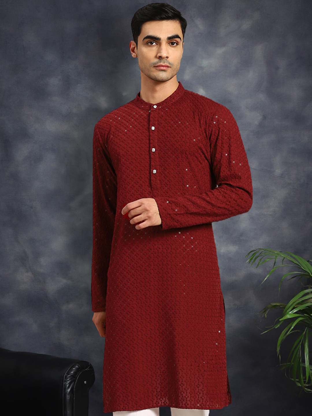 

Anouk Geometric Mirror Work Kurta, Maroon