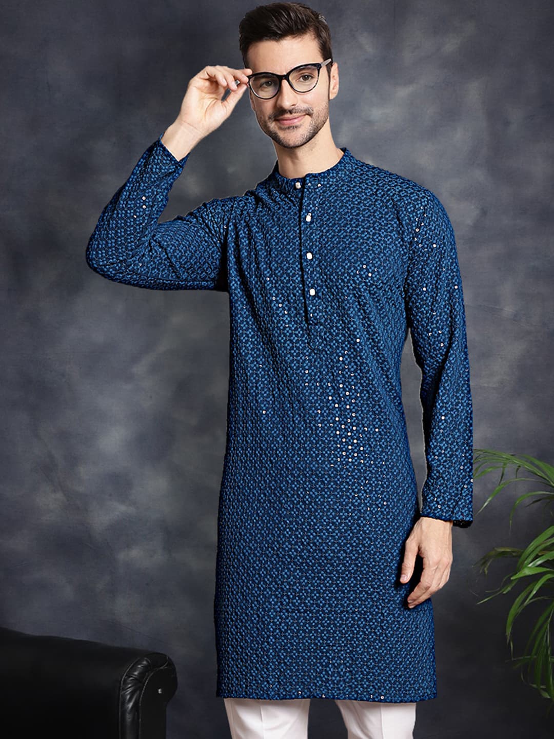 

Anouk Men Geometric Kurta, Blue