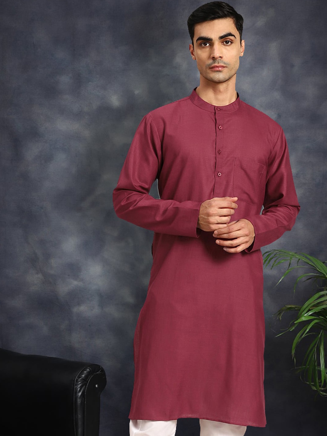 

Anouk Mandarin Collar Cotton Kurta, Maroon
