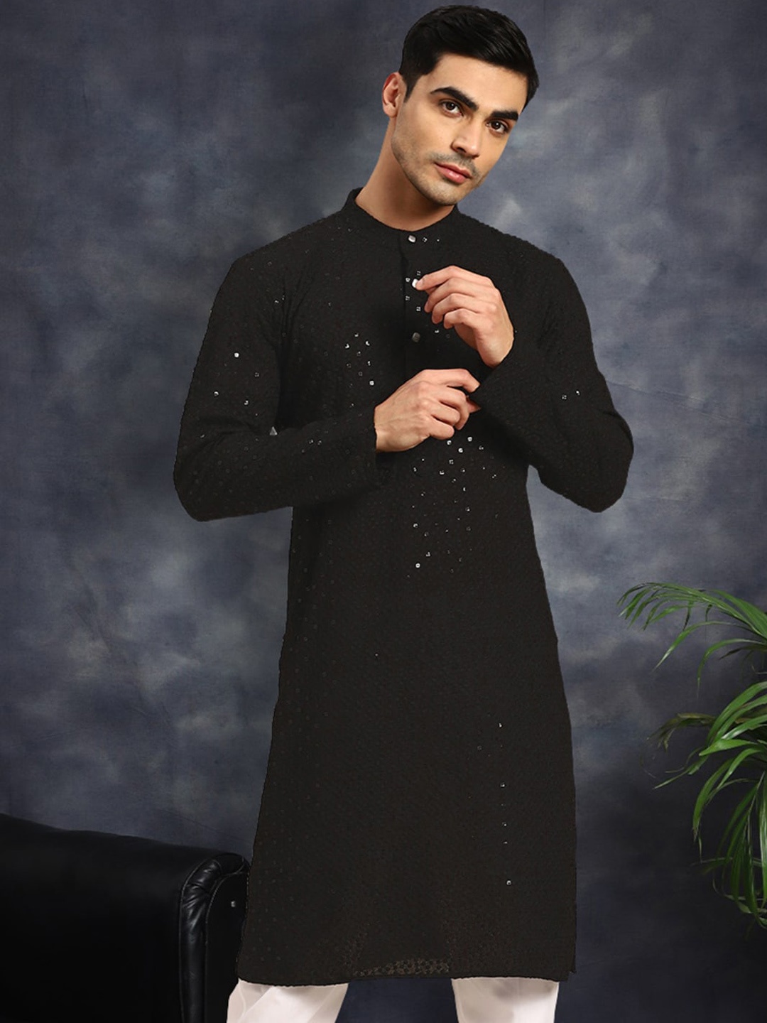 

Anouk Blak Embroidered Mandarin Collar Sequinned Cotton Straight Kurta, Black