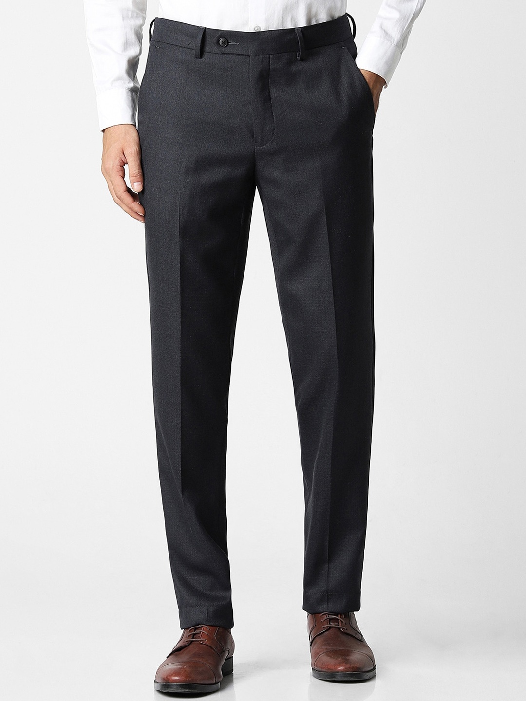 

Van Heusen Men Slim Fit Mid-Rise Formal Trousers, Black