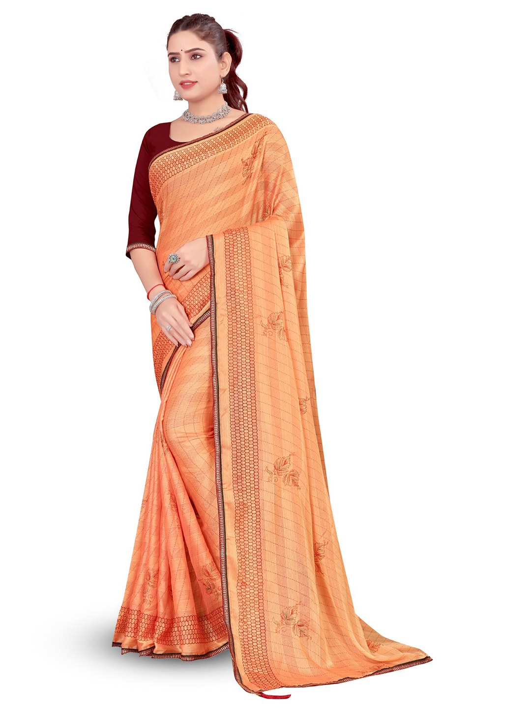 

RANGRASIYA Floral Gotta Patti Bhagalpuri Saree, Cream