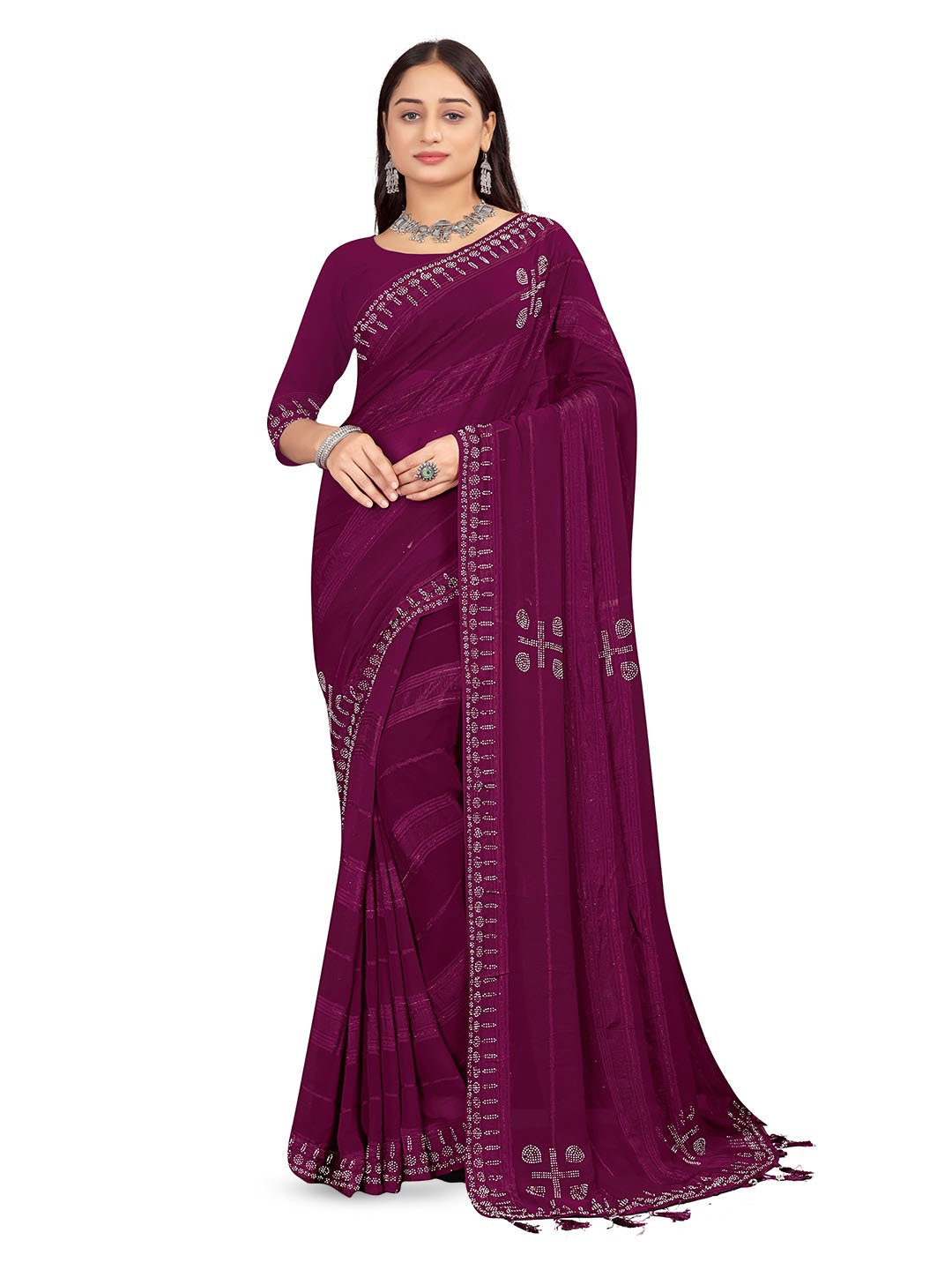 

RANGRASIYA Striped Beads and Stones Saree, Magenta