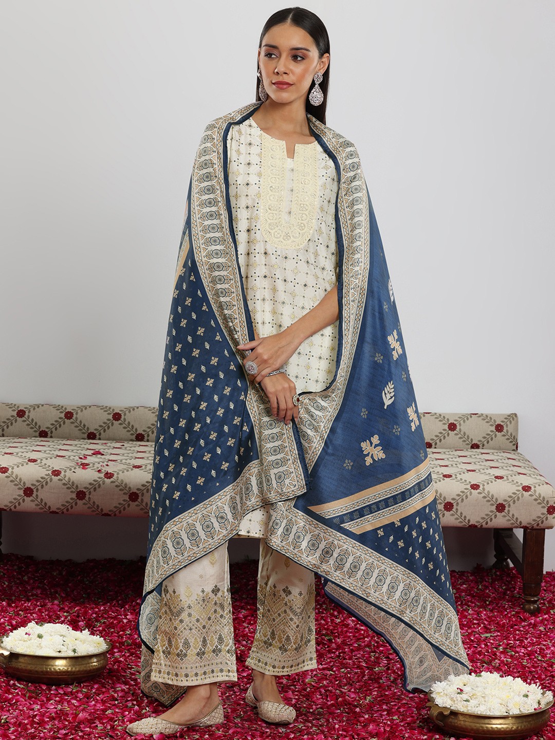

Libas Ethnic Motifs Printed Kurta with Palazzos & With Dupatta, Off white