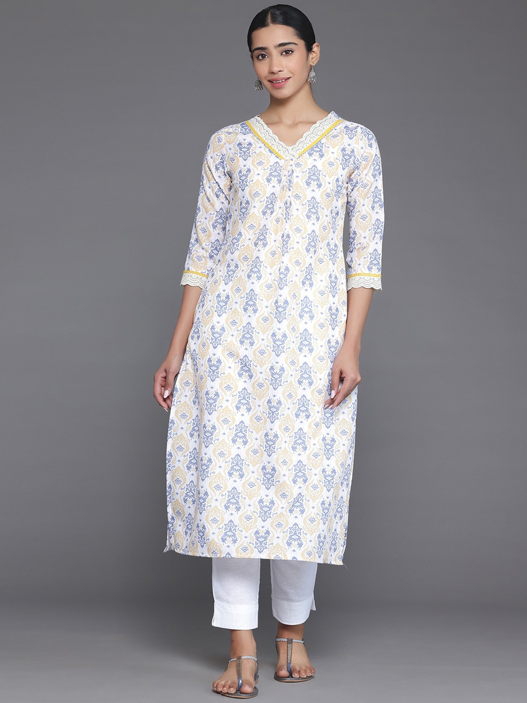 

Libas Ethnic Motifs Printed Cotton V-Neck Kurta, Off white