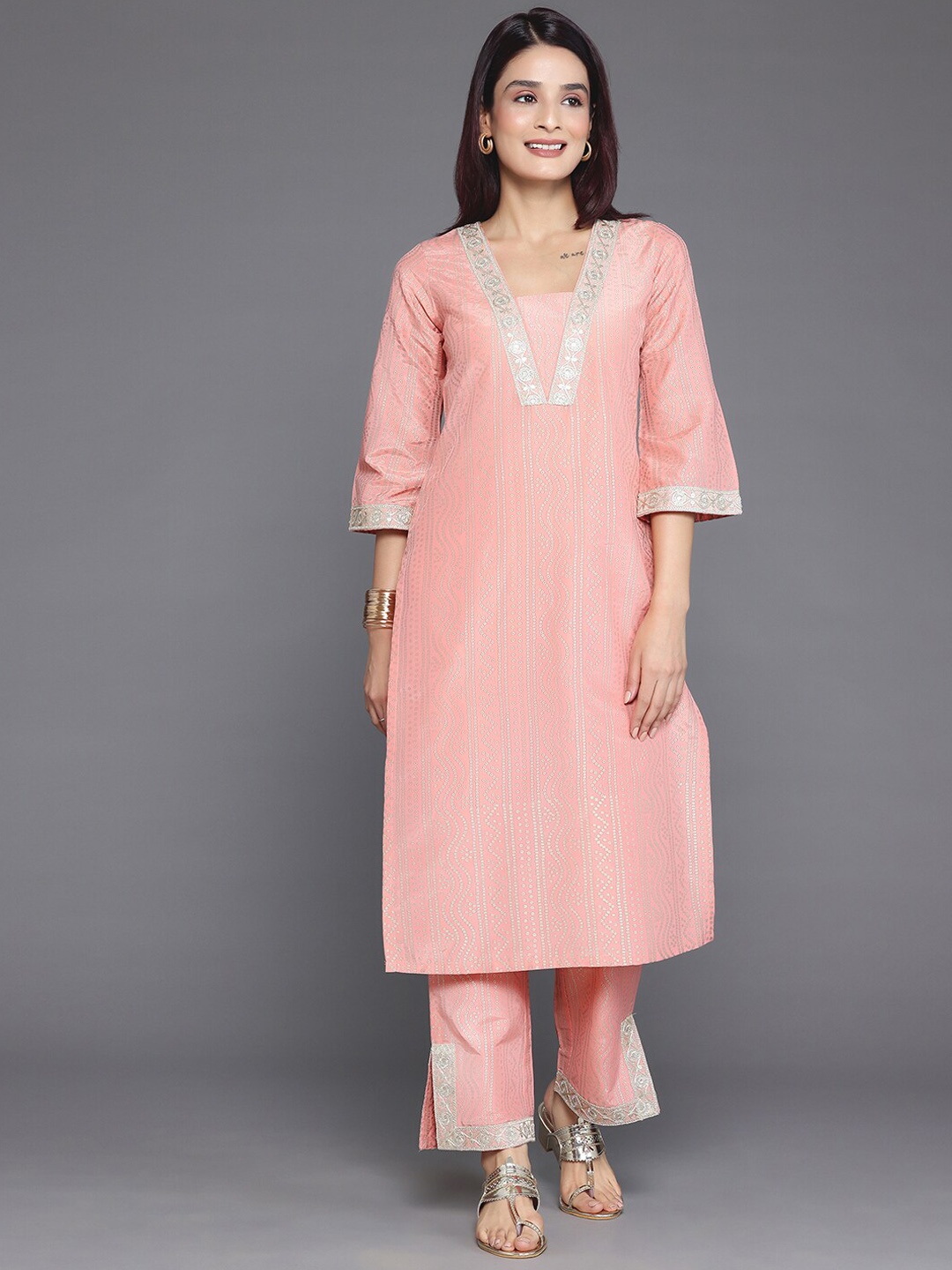 

Libas Bandhani Printed Regular Kurta with Trouser, Peach