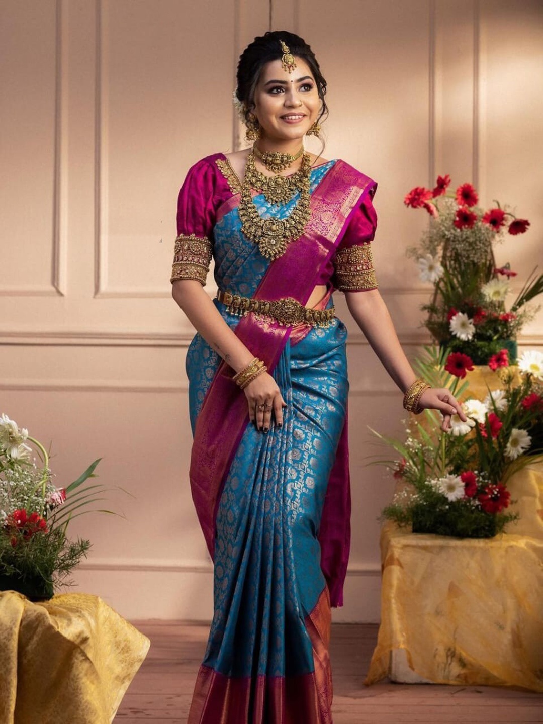

RASVRITI Ethnic Motifs Woven Design Zari Pure Silk Kanjeevaram Saree, Blue