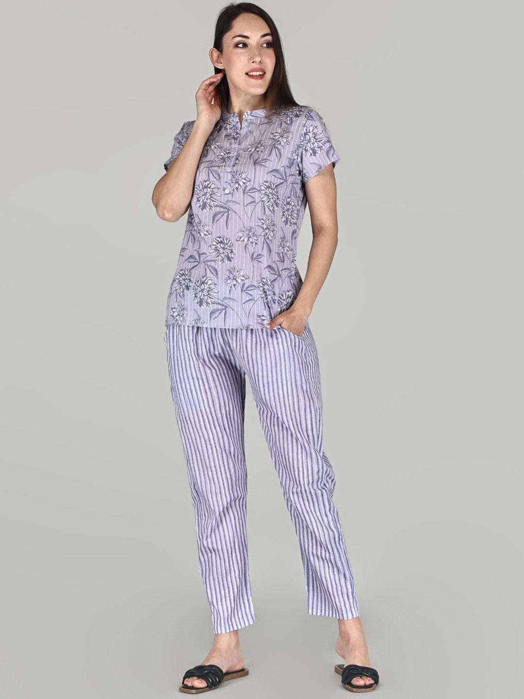 

JVSP FASHION Floral Printed Mandarin Collar Pure Cotton Night suit, Purple