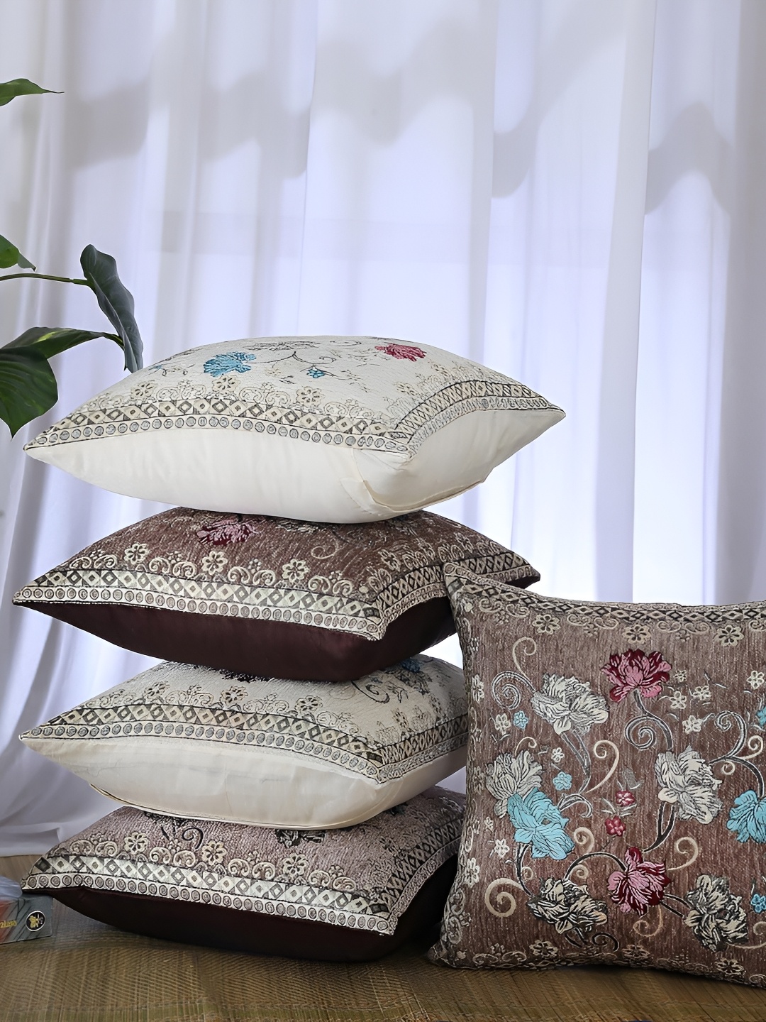 

Homerz White & Brown 5 Pieces Floral Square Cushion Covers