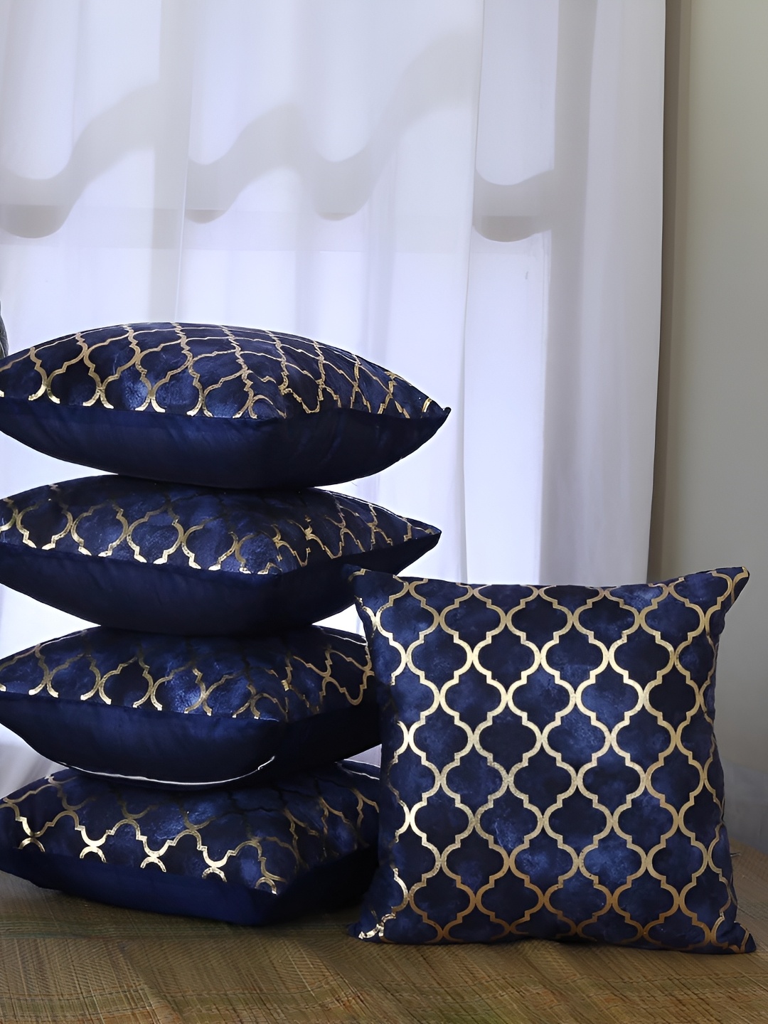 

Homerz Navy Blue & Beige 5 Pieces Geometric Velvet Square Cushion Covers