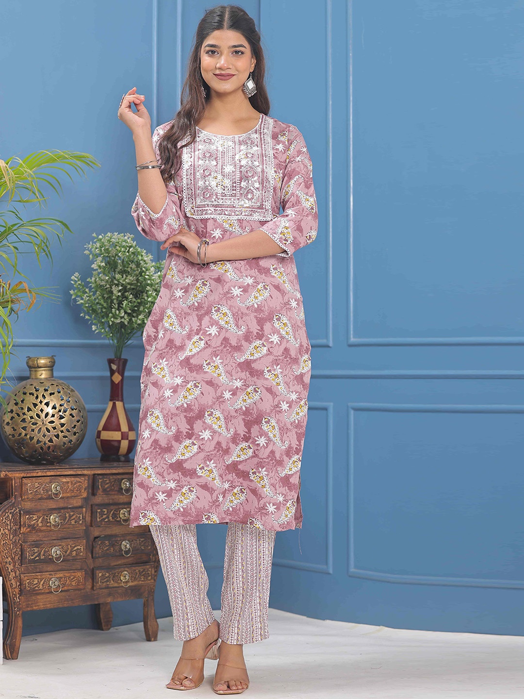 

KALINI Paisley Printed Thread Work Kurta with Trousers, Cream