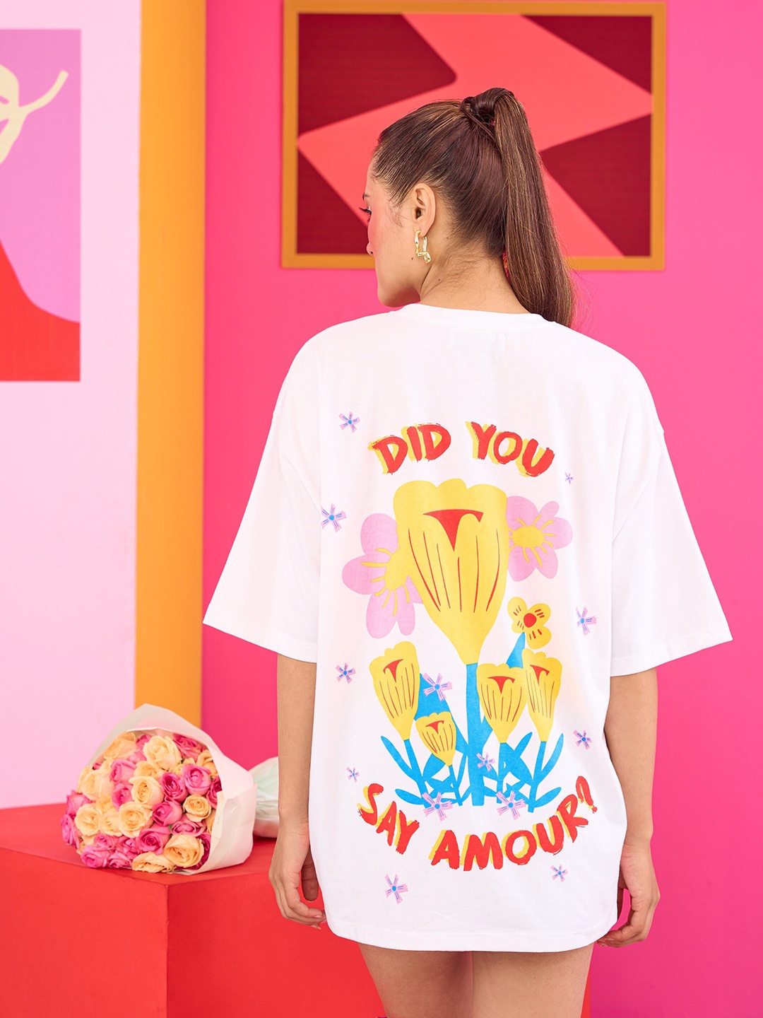 

THE CLOTHING FACTORY Emily in Paris Printed Drop-Shoulder Sleeves Cotton Oversized T-shirt, White