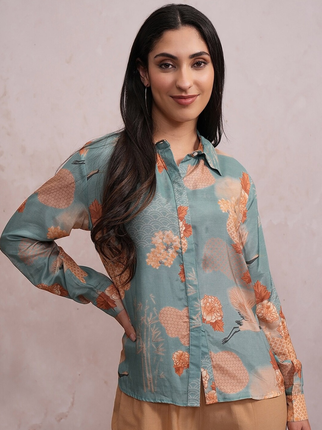 

Vishudh Printed Casual Shirts, Blue