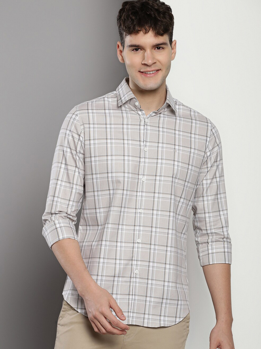 

Calvin Klein Jeans Slim Fit Tartan Checks Cotton Casual Shirt, Beige