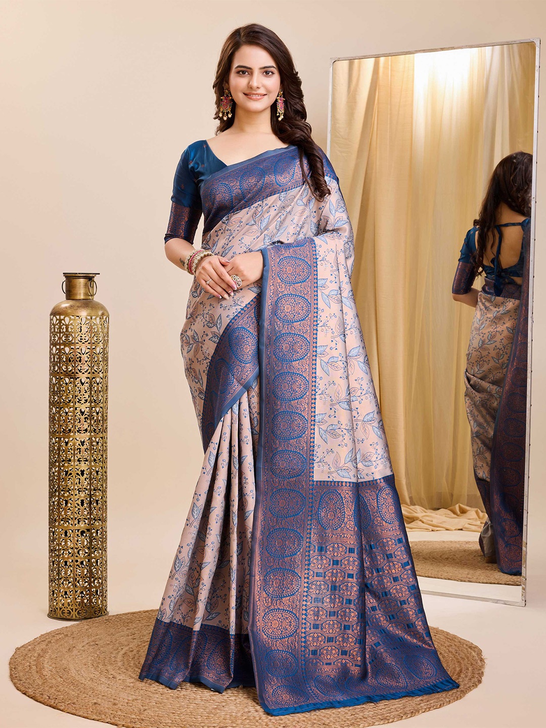 

HERE&NOW Grey Floral Woven Design Zari Banarasi Saree